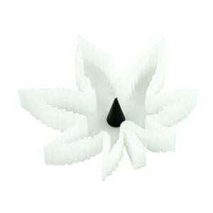 Glow in the dark Silicone white marijuana leaf shaped ashtray